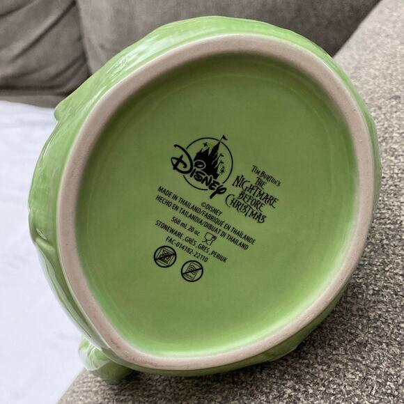 Disney Store Oogie Boogie Figural Mug Color Changing Nightmare Before Christmas - Picture 7 of 11